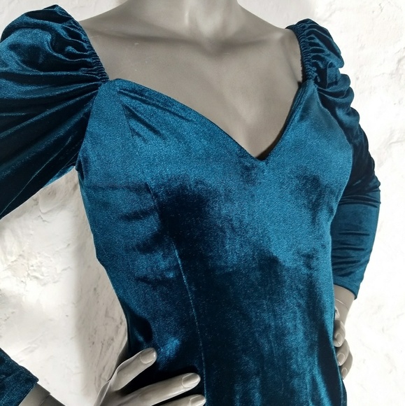 TOPSHOP velvet body-con sweetheart dress - Picture 5 of 8